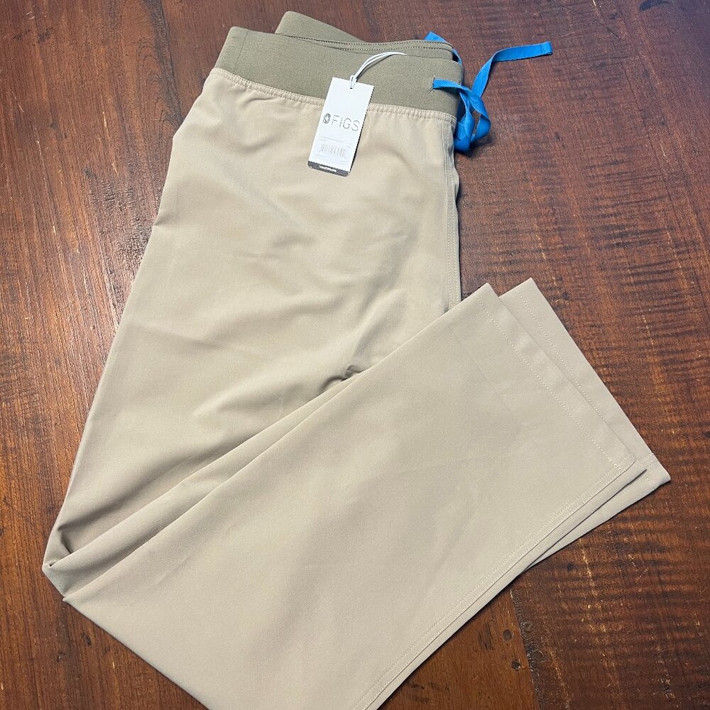 FIGS Sandstone Livingston Scrub Pant NWT (L/T)